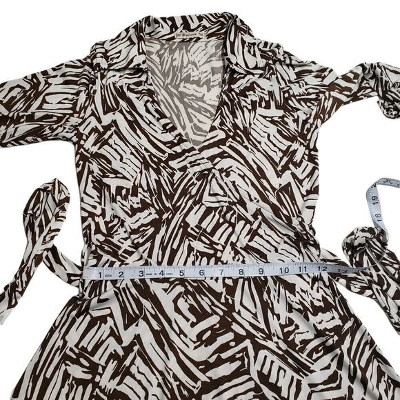 Forever Animal Print Crossover 3/4 Sleeve Dress Sz XS - Picture 6 of 11